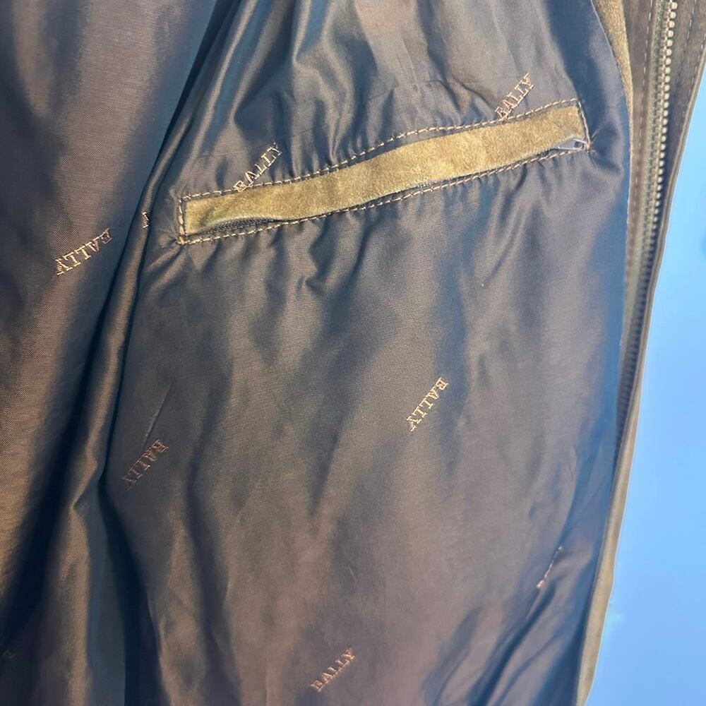Bally VTG Men’s 100% Real Leather Suede Bomber Jacket Size 42 Brown Italy Made - Picture 14 of 14